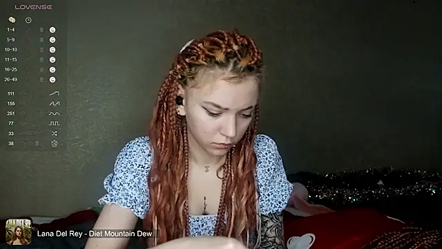 NoMoreCIothes webcam