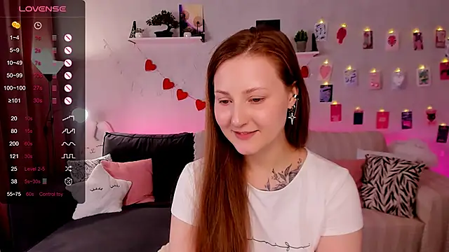 velvet_cherry_ webcam