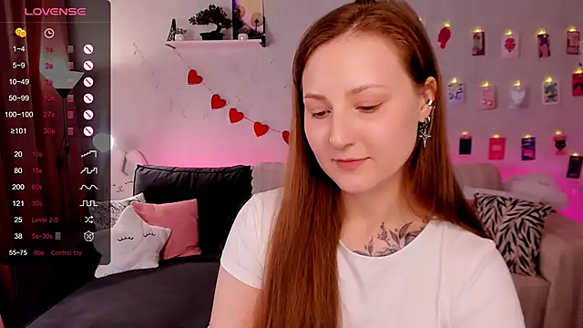 velvet_cherry_ webcam