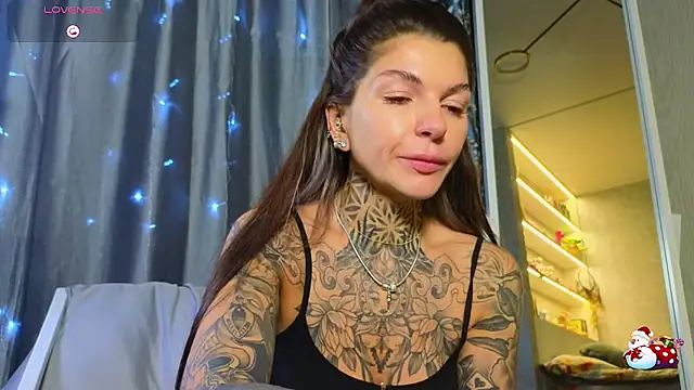 tattooedbabyy (F milf) - More buzz!more fun!GiFT DAY OFF🔥LIke333