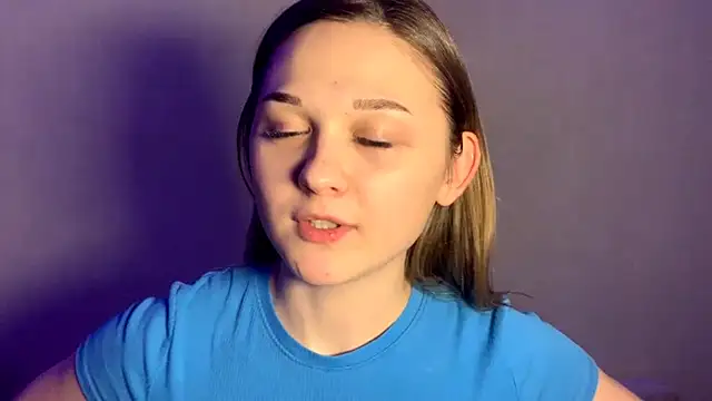 smoke_mama (F teen) - I'll tease you with my ass