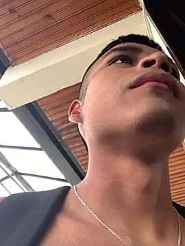 emiliano_reyes (M twink) - cum 💦💦🤤🤤