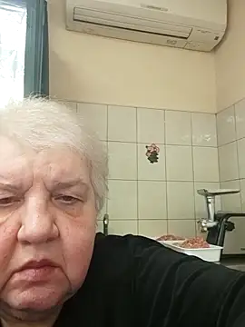 HapinessLovee webcam