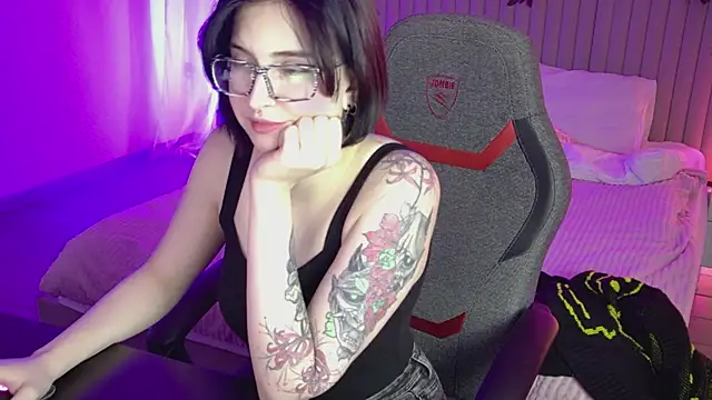 ElenaSomerhalder webcam