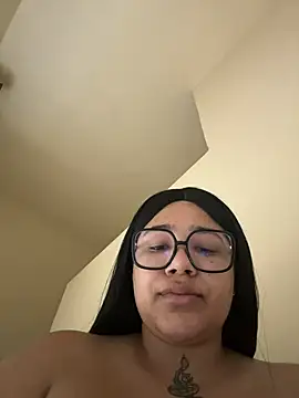 sashaliciosa_ (F young) - Make me wet