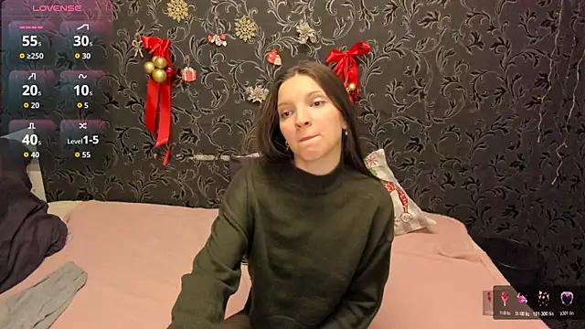 melanigrand (F young) - beautiful show with boobs