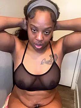 ObsessedWNova webcam