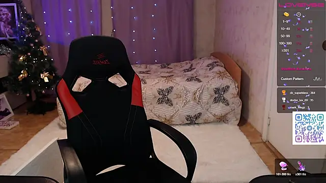 Daniela_Cooperr webcam