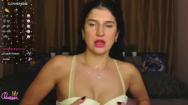 Alianna_Solo_Kisses webcam