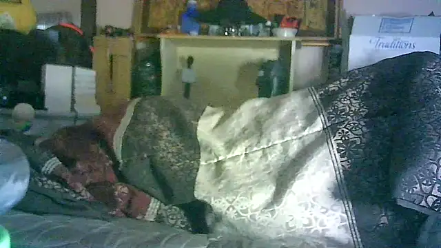 ON3YOULLN3VER_FIR3 webcam