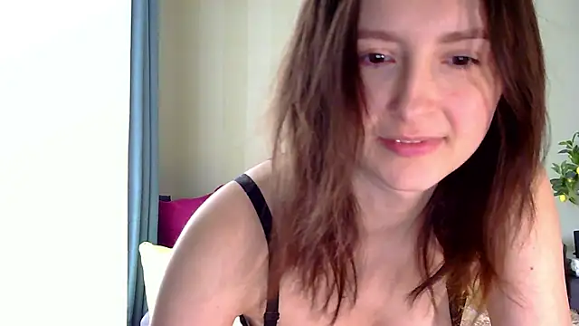 Lily Xsky (LilyXSky)