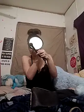 snowbird1117 (Ask my age) - Make me orgasm baby please!!!!