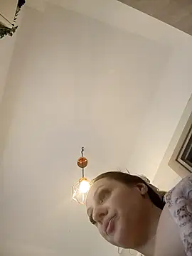 cleopatravodos Live Webcam on Stripchat