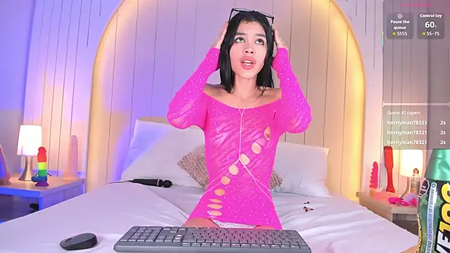 ALICESANDOVAL webcam