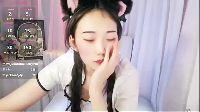 美女XIAOXIN-EET在线直播