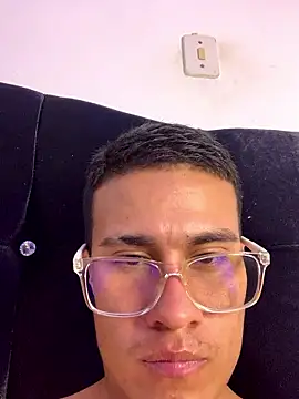 Latin_Paisa_Boy webcam