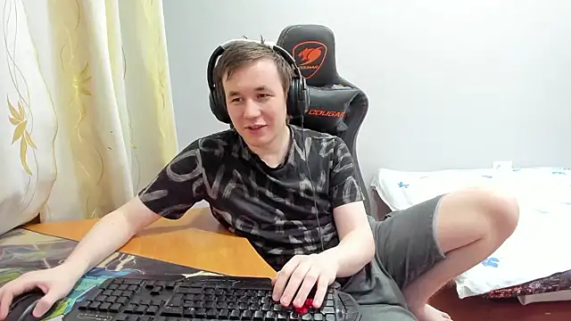 iliaskrislove webcam