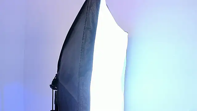 brittany_cute18 (F teen) - spit my tits