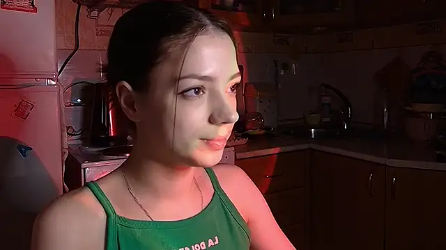 pambeesly (F teen) - 5 tokens if you like a trim from home