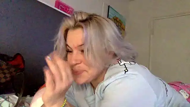 toomuchofafreak (F young) - CUM FOR CUM