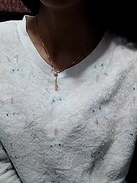 jyoti-love-143 (F teen) - Pussy fingering 5 min