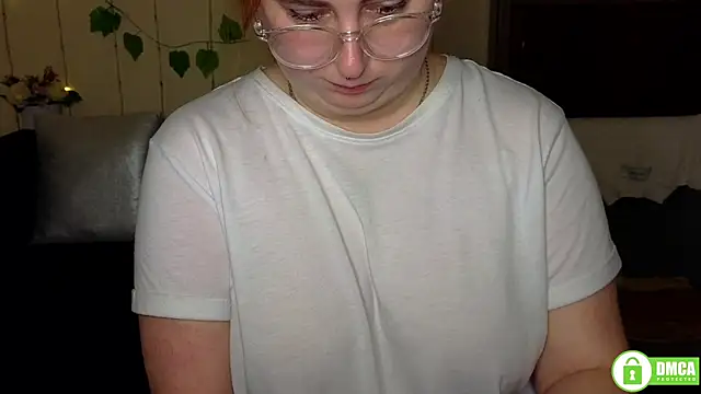 Alicia_love00 webcam