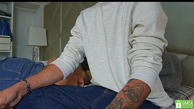 be_curious (Ask my age) - NAKED