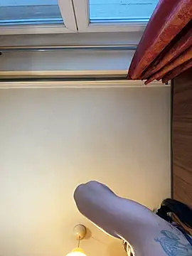 Hotmomcheckk_ webcam