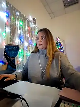 Juicy_PeachLux webcam