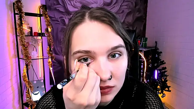 tessamill (F young) - I'll wear stockings under my skirt