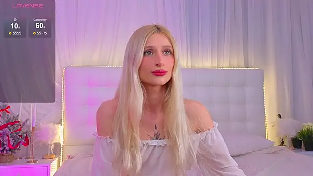 monica_leen - Monica_Leen's free webcam - UK Sex Cams