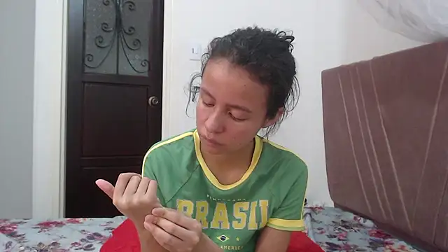 nathaly_jones_ webcam