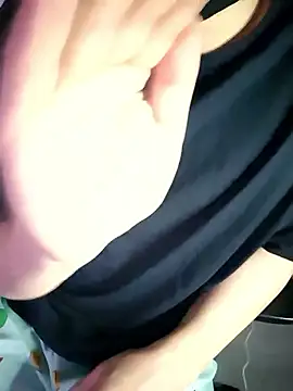 wawagi Live Webcam on Stripchat