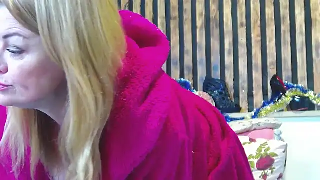 kisi_lovi (F mature) - for beautiful underwear