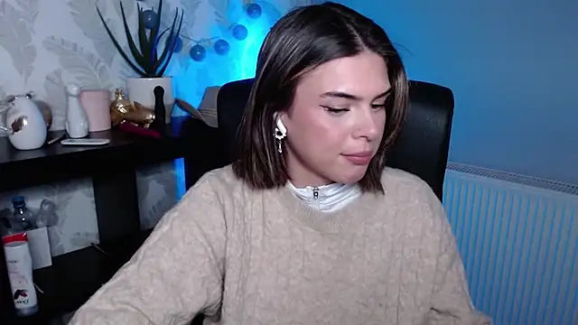 nova_sin (F young) - for a apartaments