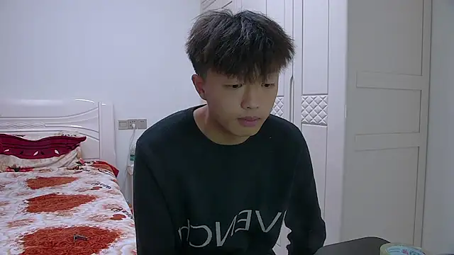 chocolates-001 (M young) - 脱光衣服