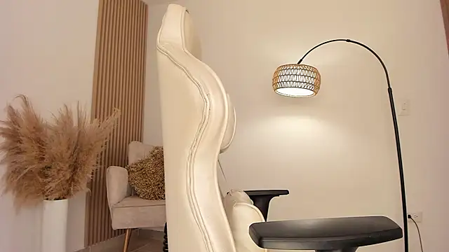 wandathompson_ (F young) - fFinger ass