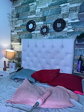 scaarlett_prince (F young) - mi  pussy wet