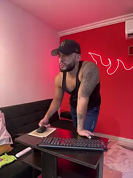 mike_savage3 (M young) - Keep jerking my bigcock and touch my ass