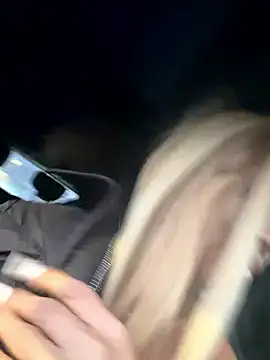 Webcam Model (LovingBlondie)  is live.Free join now!