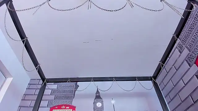 litzy_skinny (F young) - Plug in my tigth ass & spanks 😈🙈