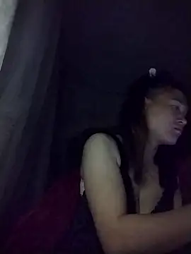 nho2211 - Nho2211's free webcam - UK Sex Cams