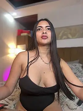 Bombshell_Rebbecca webcam