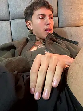 NaytonFreeman webcam