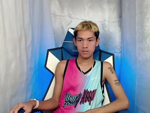 riks_tyler (Ask my age) - lets cum together!!