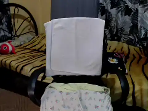 lovelyxmorena webcam