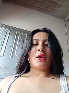 pussy-hairy-horny (G young) - Spanking on my ass