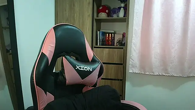 oliviawatson1 (F young) - spank my ass x10 🍑