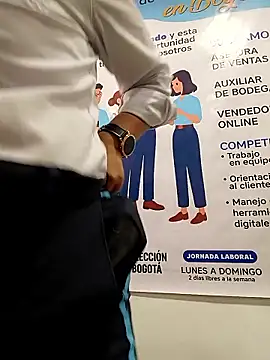 maye__13 (F young) - I walk around the office naked 🍑😈