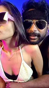 ivy_the_goddess (Ask my age) - Couple show with couplee menu